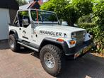 Prachtige Jeep Wrangler Laredo met veel accessoires, Auto's, Jeep, Zwart, 4 cilinders, Wit, Handgeschakeld