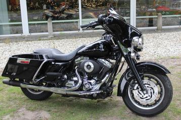 Harley-Davidson Ultra Classic FLHTCU Ultra Glide Street Glid beschikbaar voor biedingen