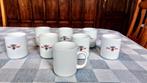8 Roode Pelikaan mokken, Ophalen, Zo goed als nieuw, Overige stijlen, Kop(pen) en/of Schotel(s)