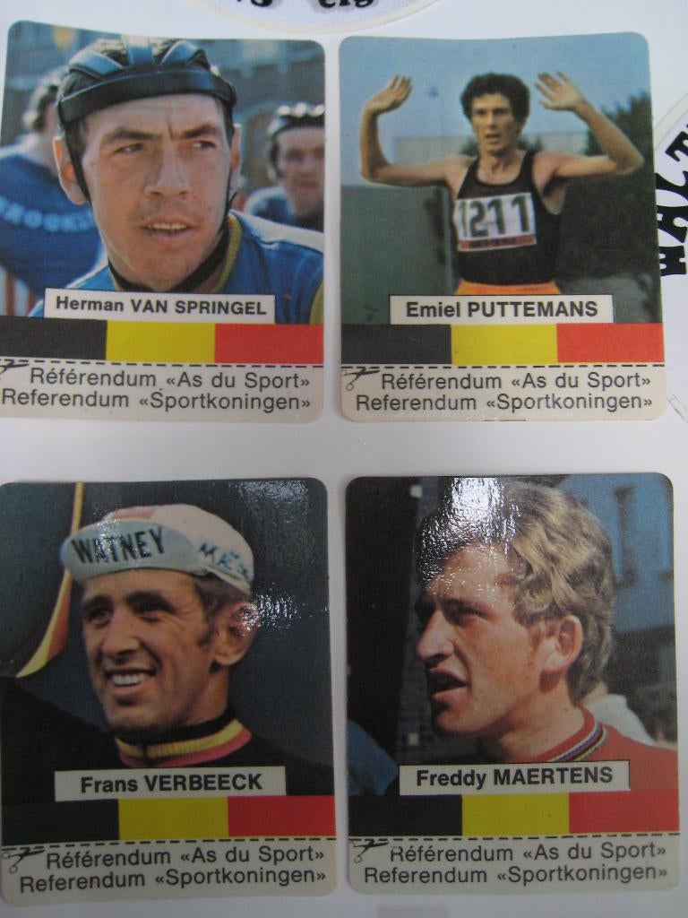 Sticker lot varia Sport x 12 koers voetbal en meer, Verzamelen, Stickers, Gebruikt, Sport, Verzenden