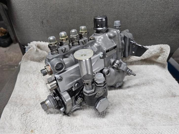 Gereviseerde Bosch brandstofpomp Mercedes-Benz OM621 *NIEUW*, Auto-onderdelen, Brandstofpompen, Gereviseerd, Ophalen