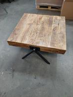 Table style industriel., Maison & Meubles, Tables | Tables de salon, Comme neuf