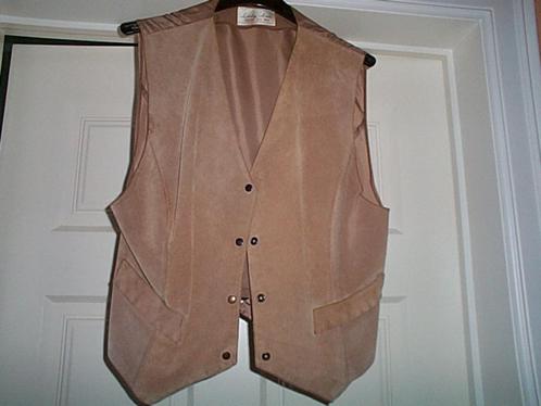 Prachtige vest Lady Ann M, Kleding | Dames, Truien en Vesten, Nieuw, Maat 38/40 (M), Beige, Ophalen of Verzenden