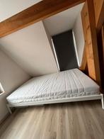 Lit IKEA 140x200 + matelas – Très bon état (quasi neuf), Neuf, Matelas, 140 cm, Enlèvement