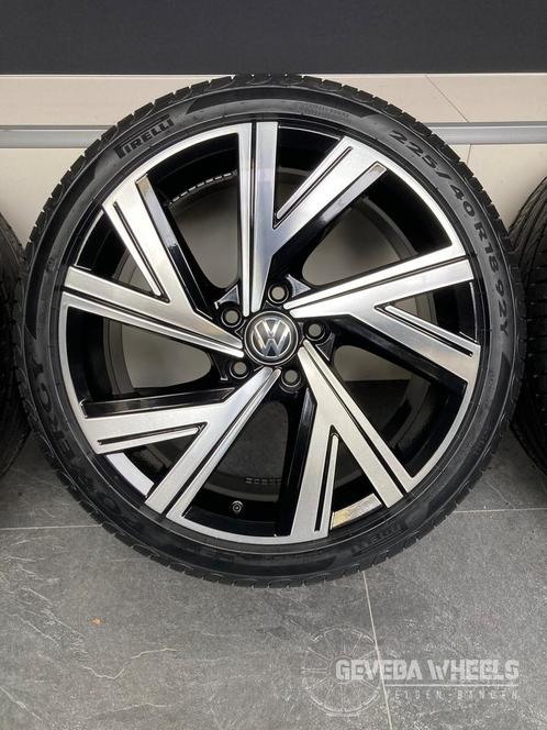 18” originele Volkswagen Golf 8 GTI R Bergamo velgen banden, Auto-onderdelen, Banden en Velgen, Banden en Velgen, Zomerbanden
