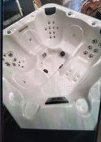 Jacuzzi : LIVRAISON ET INSTALLATION GRATUITES AVEC GARANTIE, Utilisé, Enlèvement ou Envoi