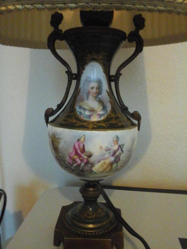 Franse bronzen porseleinen vaas/lamp eind 19e eeuw (25cm), Antiek en Kunst, Antiek | Porselein, Ophalen of Verzenden
