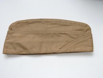 daté 1943 Coiffe soldat américain Garrison Cap disponible aux enchères