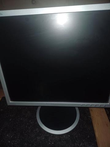 17 inch scherm Samsung SyncMaster 740B beschikbaar voor biedingen