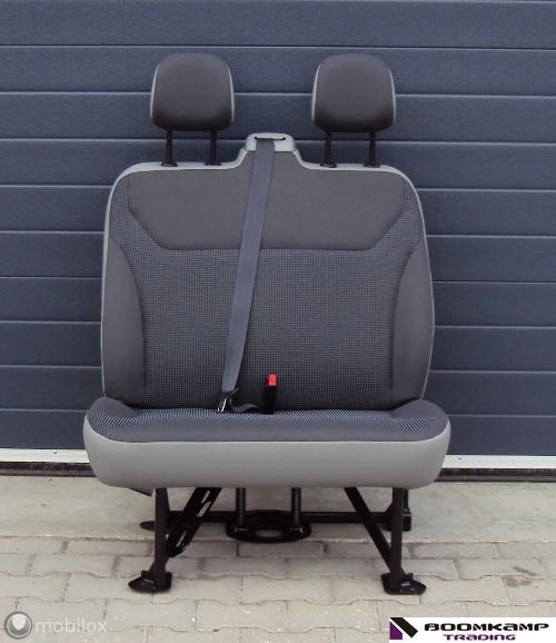 Opel Vivaro / Renault Trafic bijrijdersbank / bank, Auto-onderdelen, Interieur en Bekleding, Opel, Gebruikt, Ophalen of Verzenden