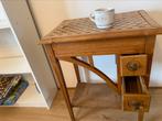 Joli meuble d’appoint, Antiek en Kunst, Antiek | Meubels | Tafels, Ophalen