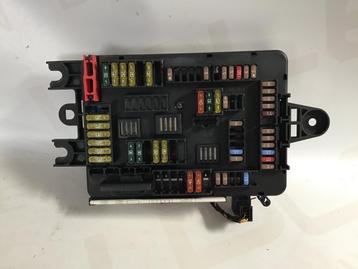 Zekeringkast BMW F20 9228158-02 beschikbaar voor biedingen