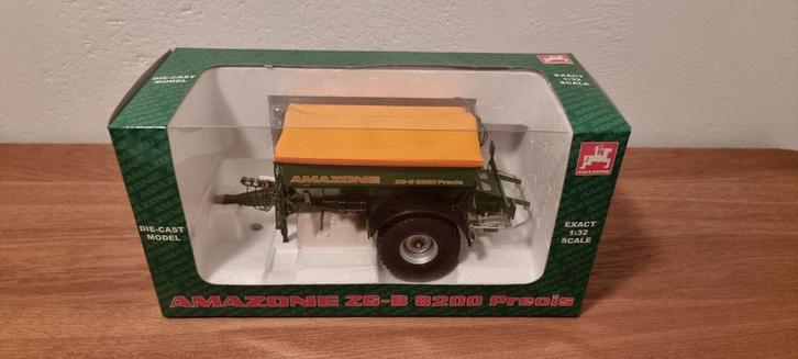 Amazone ZG-B 8200 Precis Universal Hobbies, Hobby en Vrije tijd, Modelauto's | 1:32, Zo goed als nieuw, Tractor of Landbouw, Universal Hobbies