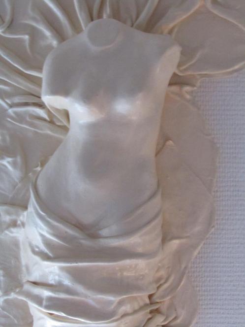 Superbe et grande sculpture "Buste de Vénus" en cuir peint, Antiquités & Art, Art | Sculptures & Bois, Enlèvement ou Envoi