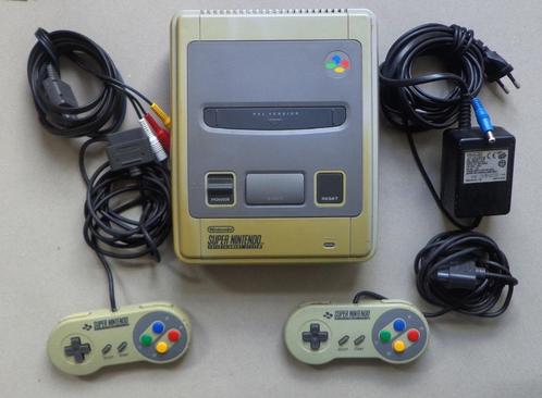 Super Nintendo + aansluitkabels + 2 originele controllers, Games en Spelcomputers, Spelcomputers | Nintendo Super NES, Gebruikt