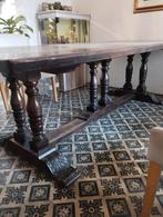 Zeer degelijke kloostertafel, Ophalen