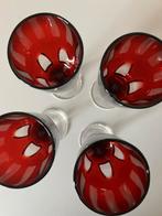 4 VINTAGE Robijnrode aperitiefglaasjes, H 15., Antiek en Kunst, Antiek | Glaswerk en Kristal, Ophalen of Verzenden