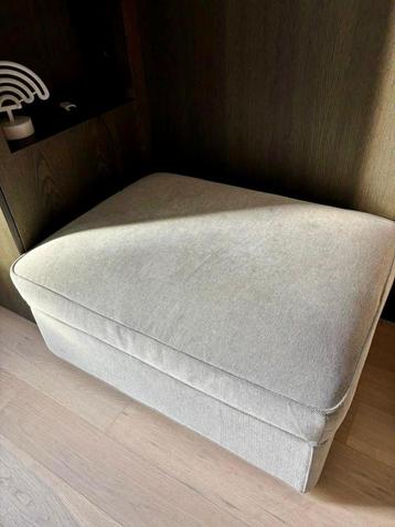 poef, 2 beschikbaar beschikbaar voor biedingen