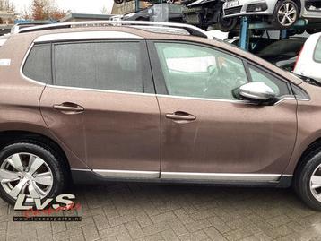 Portier 4Deurs rechts-voor van een Peugeot 2008 (ETV) beschikbaar voor biedingen