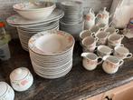 16 delig servies Lynn’s, Ophalen