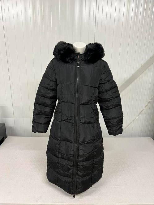 Manteau long matelassé capuche fausse fourrure M + L femme, Vêtements | Femmes, Vestes | Hiver, Neuf, Taille 42/44 (L), Noir, Enlèvement ou Envoi