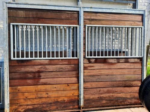Paardenstallen , stalwanden, Dieren en Toebehoren, Stalling en Weidegang