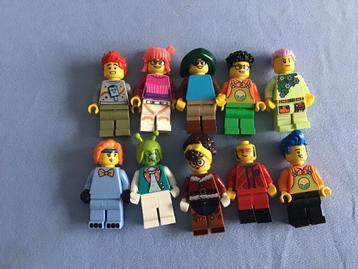 Lego figuren deel 2A beschikbaar voor biedingen