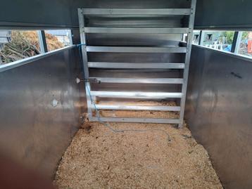Schapen remorque  beschikbaar voor biedingen