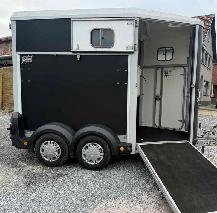 Ifor williams HB 506 deur/klep 2010 top staat, Dieren en Toebehoren, Paarden en Pony's | Trailers en Aanhangwagens, Zo goed als nieuw