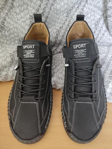 Casual sportschoenen voor heren maat 43 beschikbaar voor biedingen