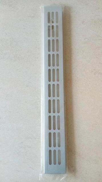 Grille d'aération 50 x 6 cm