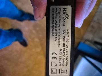 Nieuw led aquariumlicht disponible aux enchères