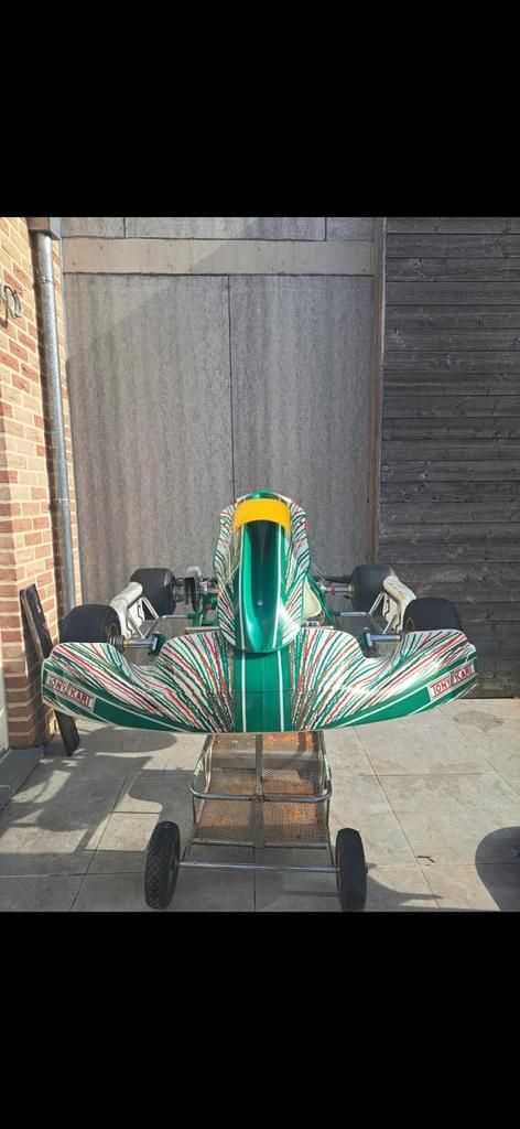 Tony kart chassis, Sport en Fitness, Karting, Zo goed als nieuw, Kart, Ophalen