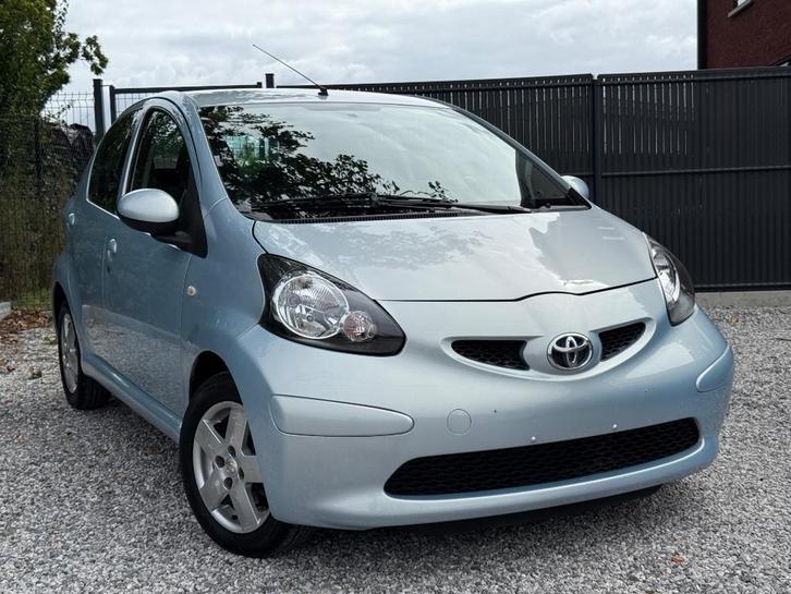 ( CT Ok + Car-pass ) Toyota Aygo 1.0 vvti 68Ch ( 115.330Km ), Auto's, Toyota, Bedrijf, Te koop, Aygo, ABS, Airbags, Centrale vergrendeling