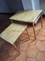 Marmeren bijzettafeltjes, Ophalen