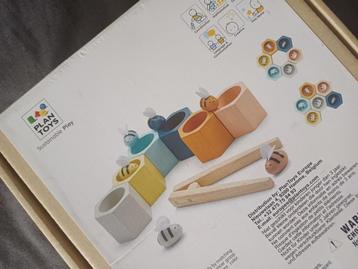 Houten speelgoed bijtjes van Plantoys beschikbaar voor biedingen