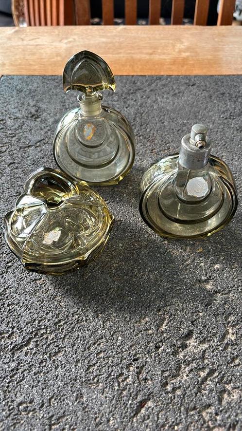 Art deco glazen kaptafelset fumé czechoslovakia, Antiek en Kunst, Antiek | Glaswerk en Kristal, Ophalen of Verzenden