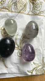 4 eieren mineralen toermalijn, kwarts, amethist, fluoriet, Verzamelen, Mineralen en Fossielen, Ophalen of Verzenden