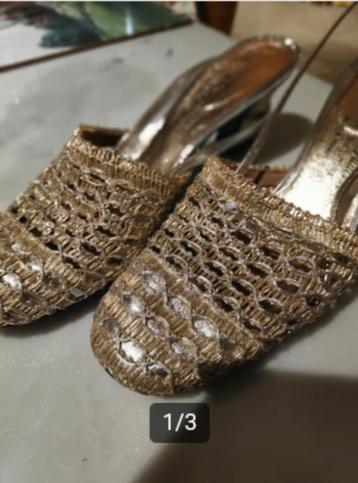 Feestelijke haute couture schoen M.40-41 beschikbaar voor biedingen