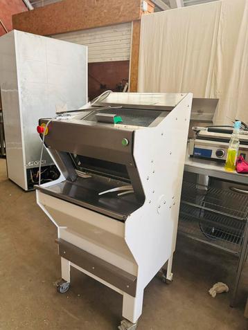 Professionele Broodsnijmachine – VLB Type WP 45 beschikbaar voor biedingen