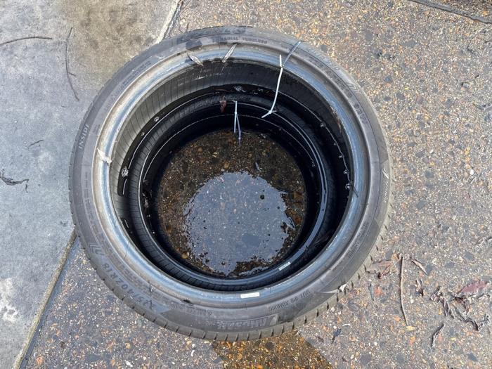 Kit pneumatiques d'un Diversen, Autos : Pièces & Accessoires, Pneus & Jantes, Utilisé, 3 mois de garantie