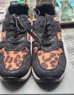 Sneaker maat 38, Sport en Fitness, Bergsport en Wandelen, Ophalen