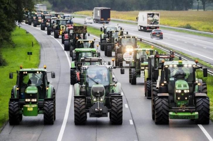 3 Tractoren te koop, Zakelijke goederen, Landbouw | Tractoren, Overige merken, Gebruikt, Ophalen
