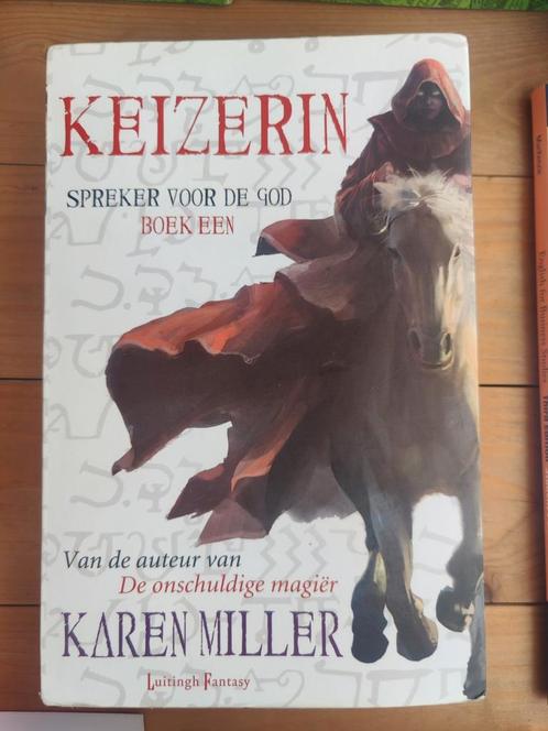 K.M. Miller - Keizerin, Boeken, Fantasy, Gelezen, Ophalen of Verzenden