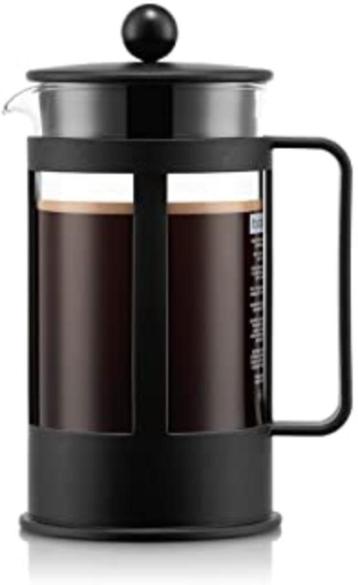 Service 1 koffiezetapparaat + 11 kopjes nieuwe sterke koffie beschikbaar voor biedingen