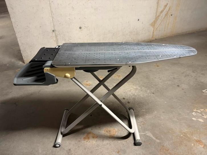 Actieve strijktafel Nova, Electroménager, Fers à repasser & Planches à repasser, Utilisé, Enlèvement