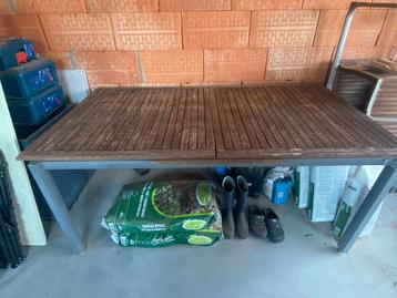 Oude tuinset: tafel + 6 stoelen: op te knappen!, Tuin en Terras, Ophalen, Zo goed als nieuw