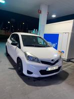 Toyota Yaris 1.4D -2013-230.000km Staat van de motor OK, Auto's, Bluetooth, Euro 5, Stof, Zwart