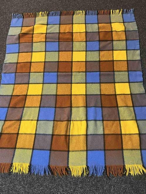 Vintage wollen deken plaid woondeken, Huis en Inrichting, Woonaccessoires | Plaids en Woondekens, Zo goed als nieuw, Ophalen of Verzenden