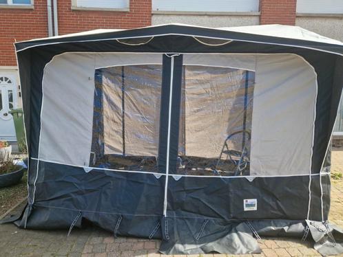 Voortent camper (wegrijdbaar), Caravans en Kamperen, Voortenten en Luifels, Zo goed als nieuw, Ophalen